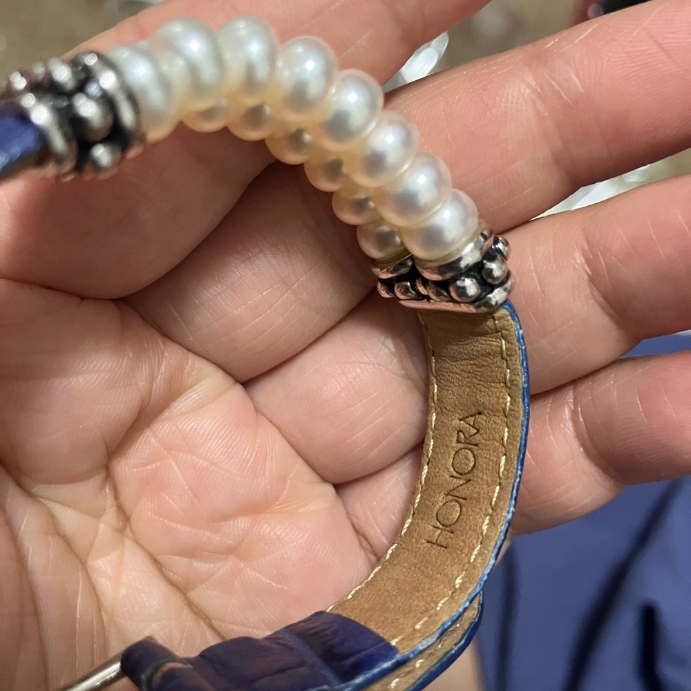 Honora Pearl Bracelet - Picture 2 of 4